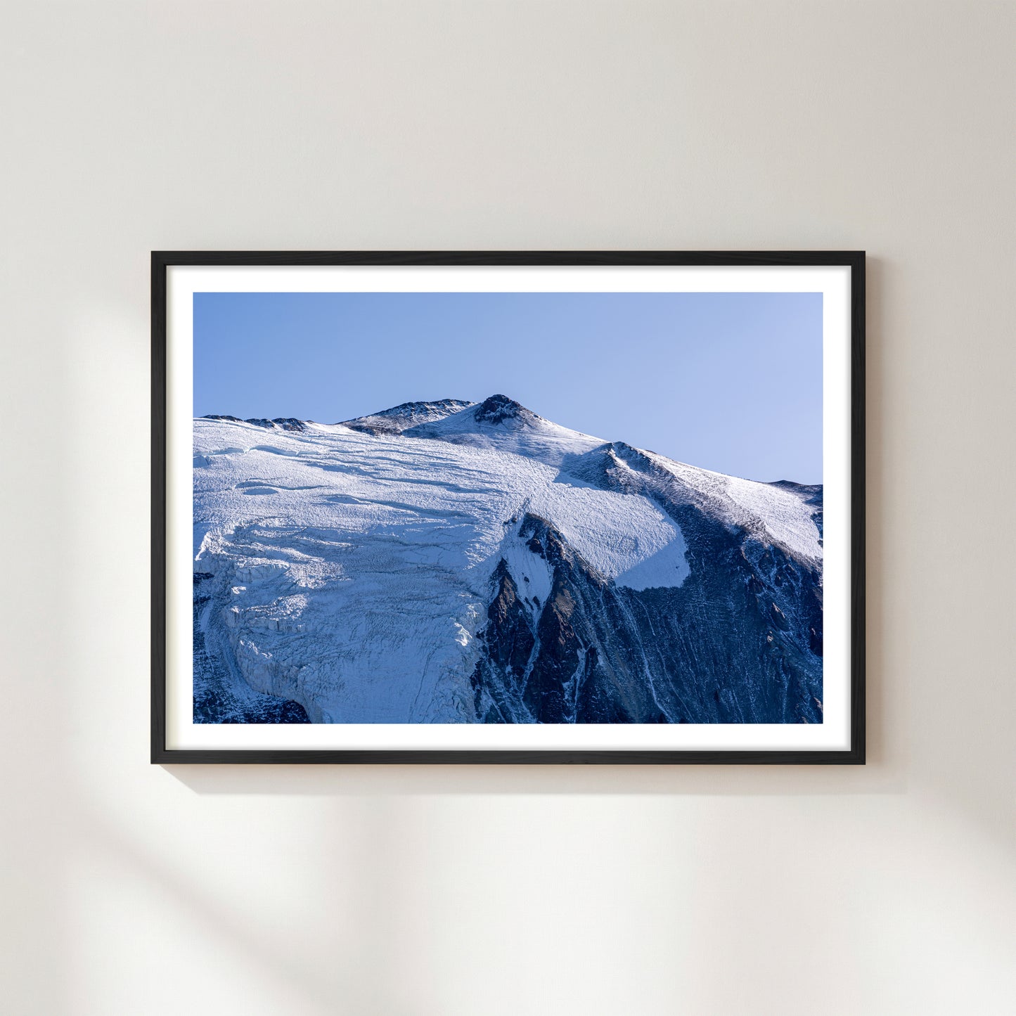 no-repeat center / cover url('https://cdn.shopify.com/s/files/1/0297/4914/9755/files/Artboard_3.png?v=1744315797')