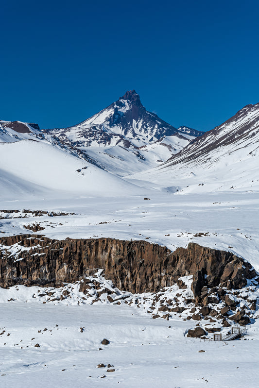 V. Cruzando el Valle de Los Cóndores y Cerro Campanario