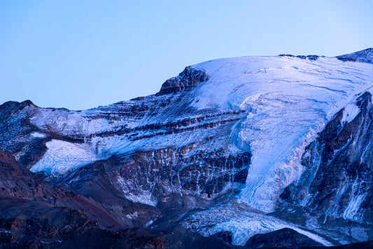 Cerro El Plomo al Amanecer